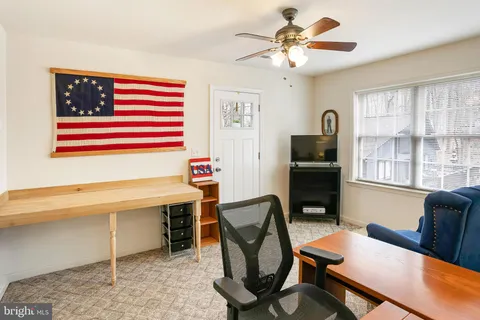 $499,900 | 2203 Lakeview Parkway, Locust Grove, VA 22508