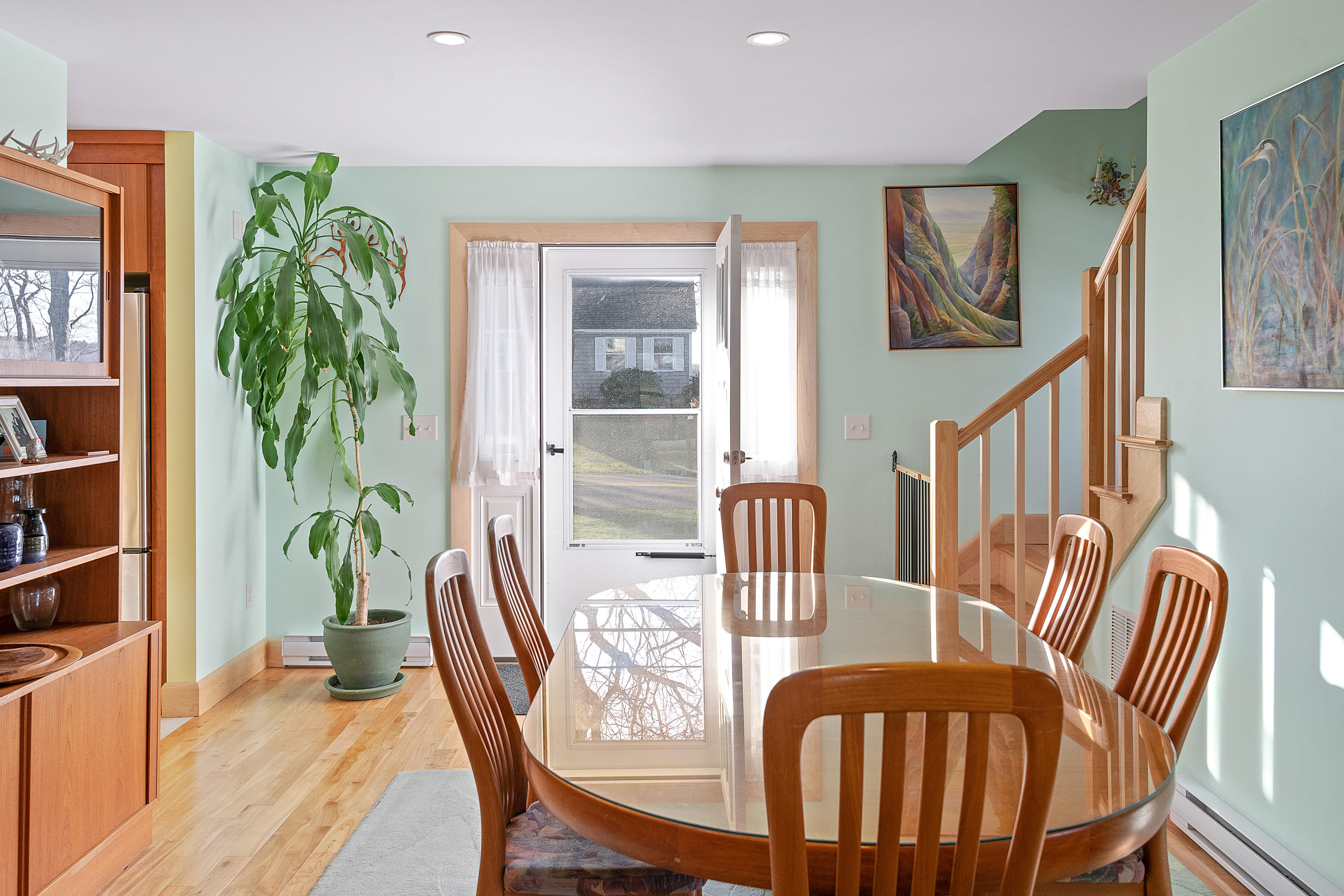 330 Drakes Island Road Wells, ME 04090 - Photo 9 of 38 Dining Room