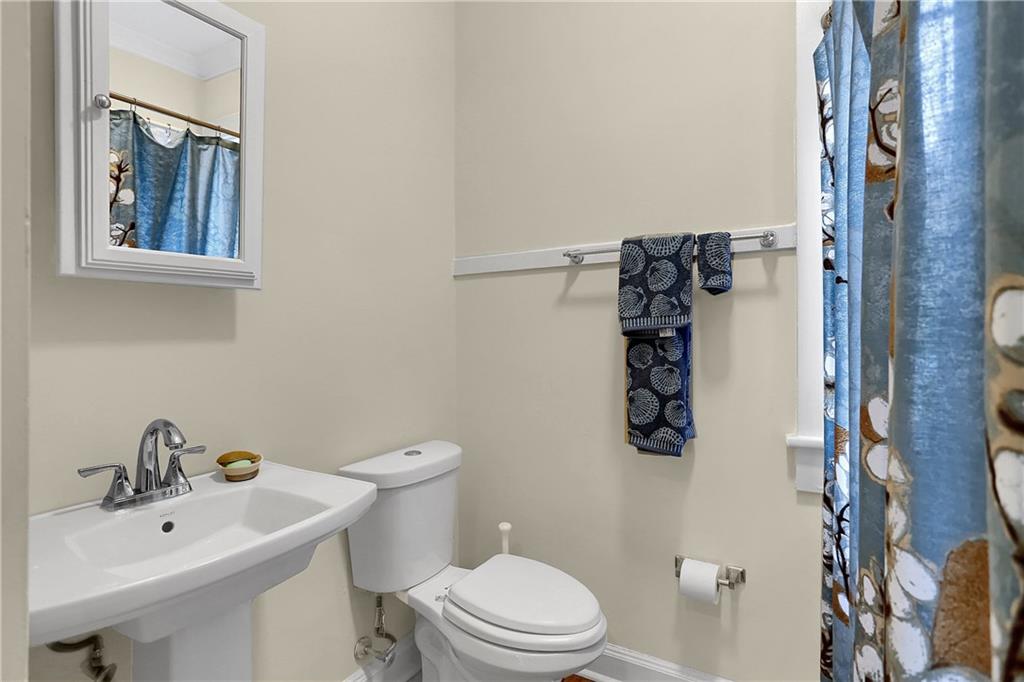 4208 Rookwood Avenue Indianapolis, IN 46208 - Photo 16 of 38