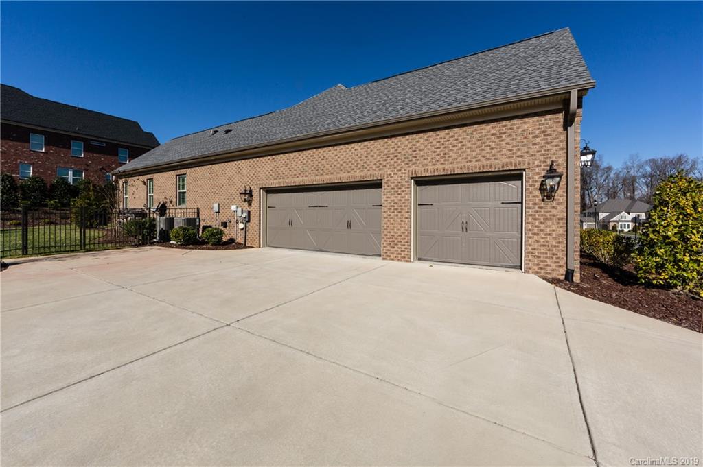 9504 Robbins Preserve Road Cornelius, NC 28031 - Photo 35 of 36 Gallery Image 35