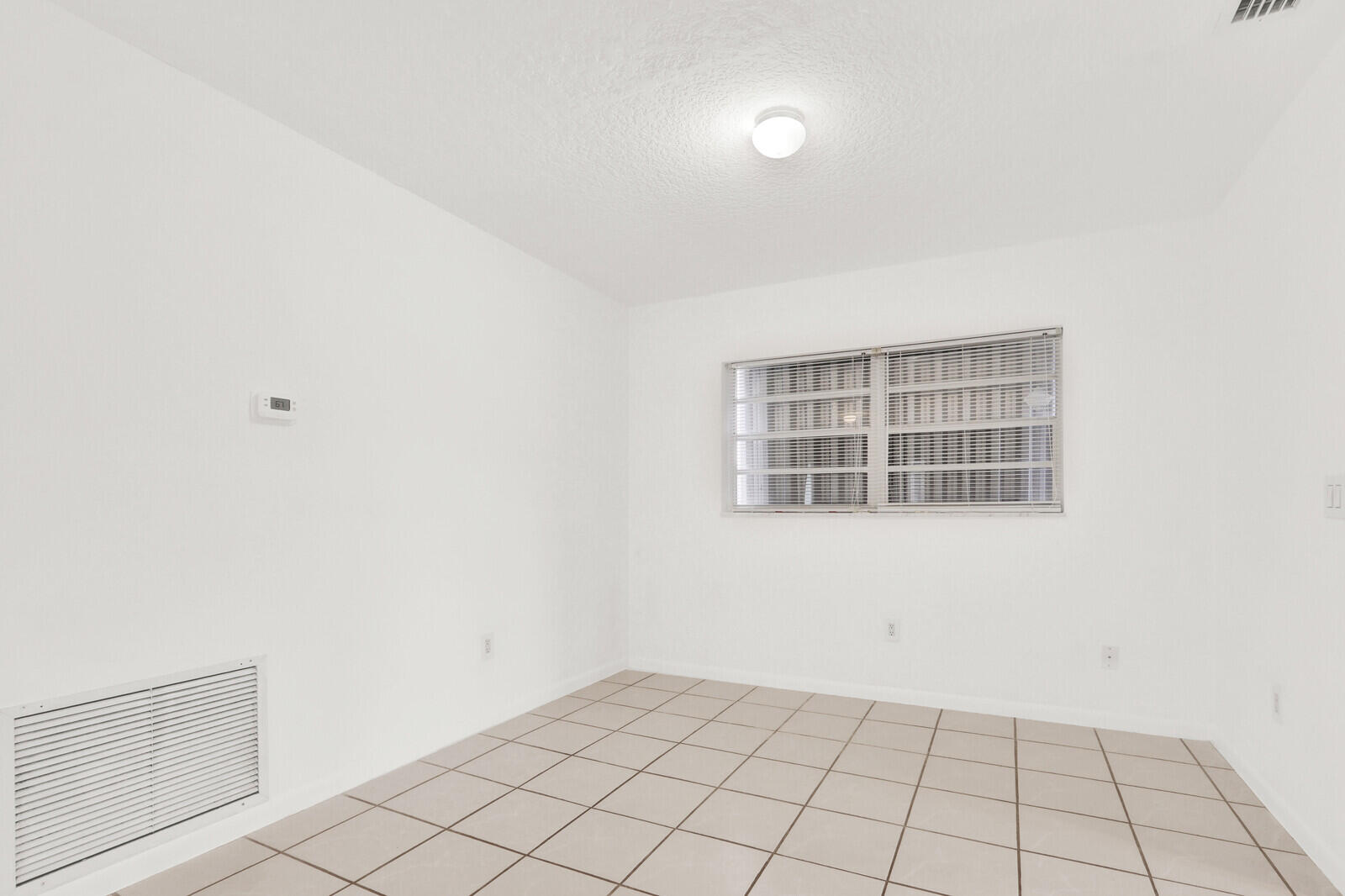 22600 Southwest 65th Way Boca Raton, FL 33428 - Photo 13 of 46 a view of an empty room