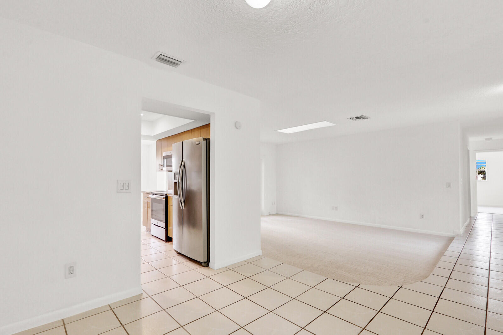 22600 Southwest 65th Way Boca Raton, FL 33428 - Photo 14 of 46 a view of an empty room