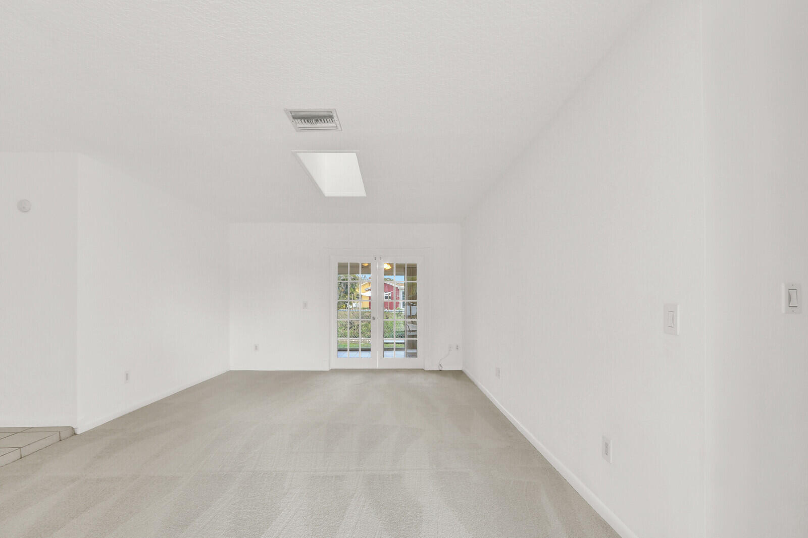 22600 Southwest 65th Way Boca Raton, FL 33428 - Photo 8 of 46 an empty room with a window