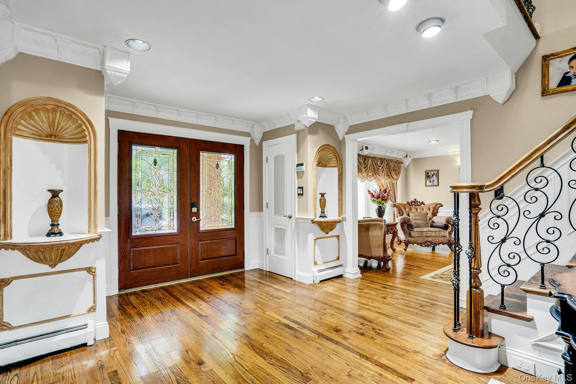 41 Hearthstone Drive Dix Hills, NY 11746 - Photo 4 of 50 a living room with furniture and wooden floor
