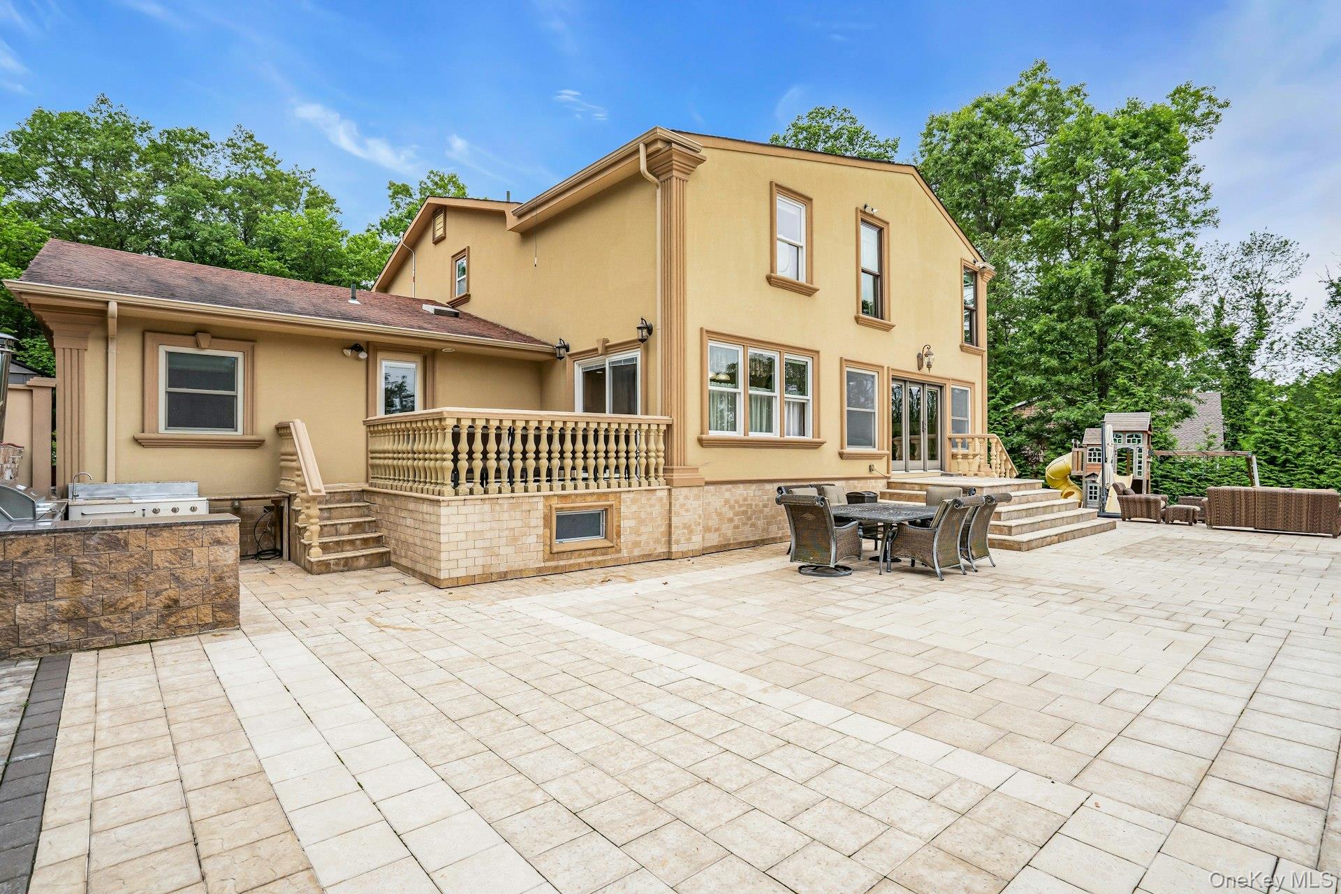 41 Hearthstone Drive Dix Hills, NY 11746 - Photo 41 of 50 a view of a house with sitting area