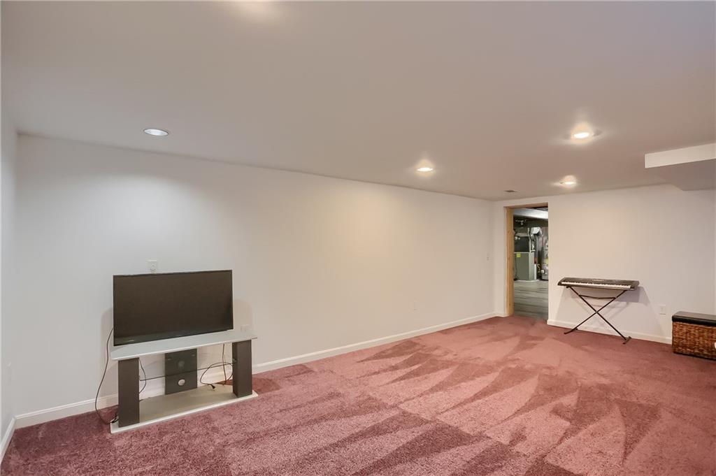 517 Perrymont Road Pittsburgh, PA 15237 - Photo 23 of 25 Gallery Image 23