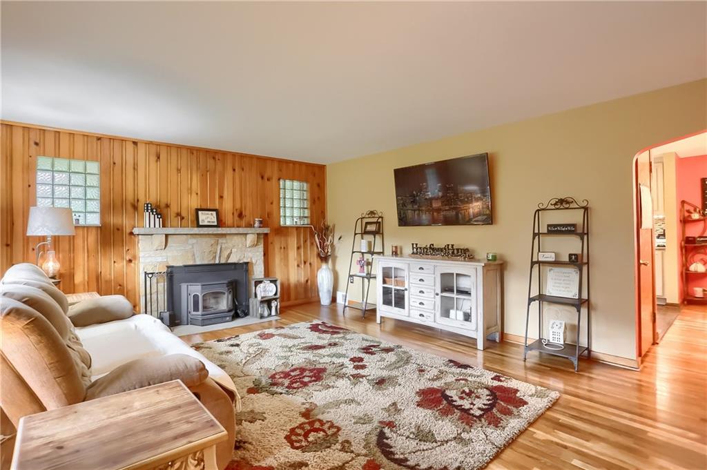 517 Perrymont Road Pittsburgh, PA 15237 - Photo 6 of 25 Gallery Image 6