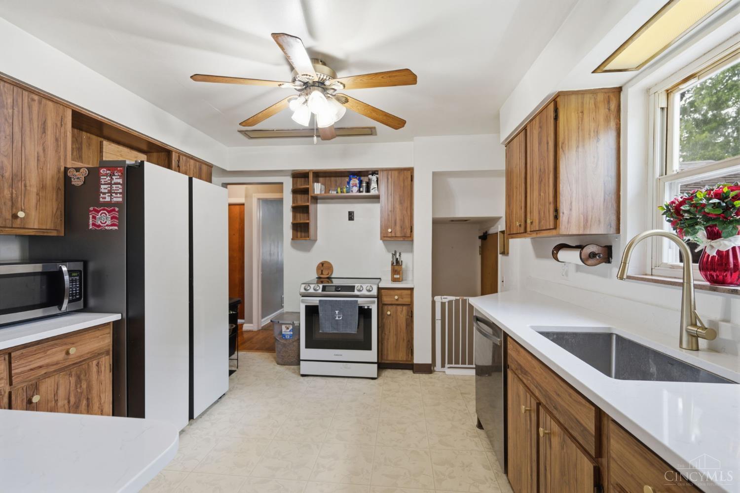 7149 Garden Road Cincinnati, OH 45236 - Photo 13 of 44