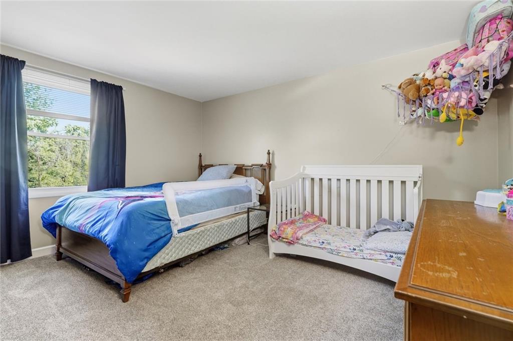 110 Glengarry Drive Coraopolis, PA 15108 - Photo 26 of 40 Gallery Image 26