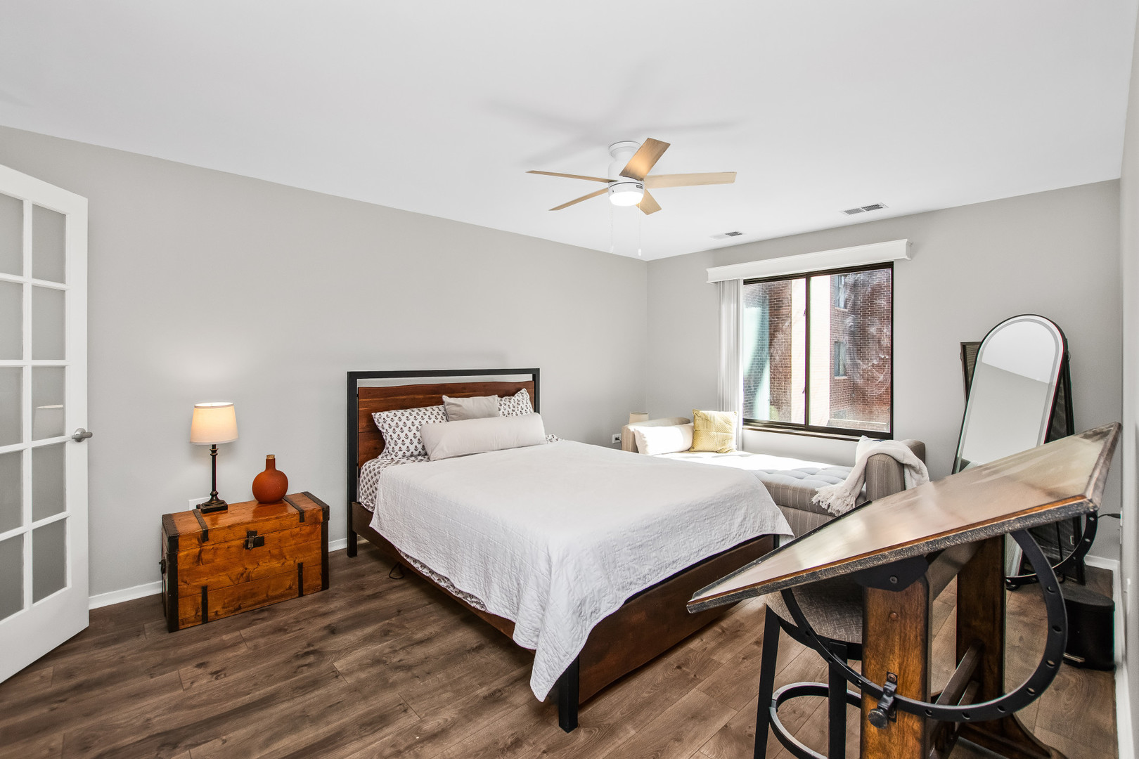 2150 Bouterse Street, Unit 205 Park Ridge, IL 60068 - Photo 12 of 25 Gallery Image 12