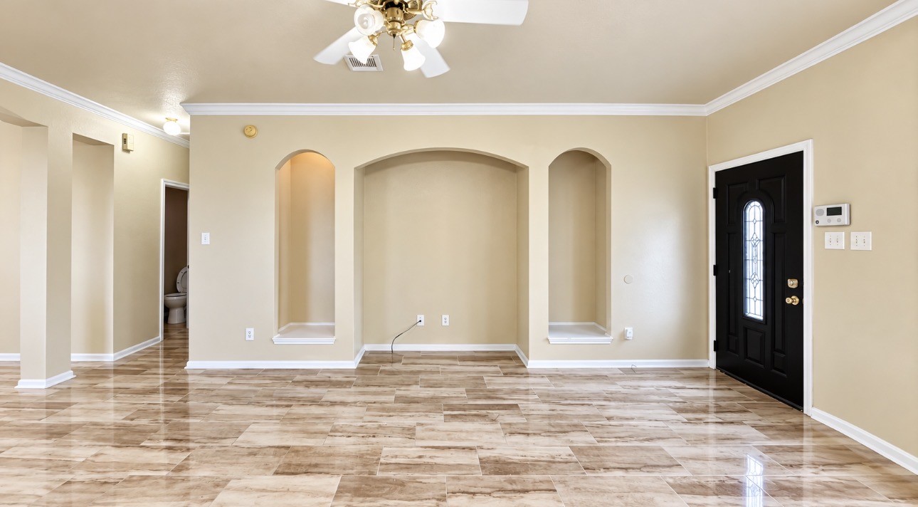 11415 Almeda Genoa Road Houston, TX 77034 - Photo 6 of 32 Gallery Image 6
