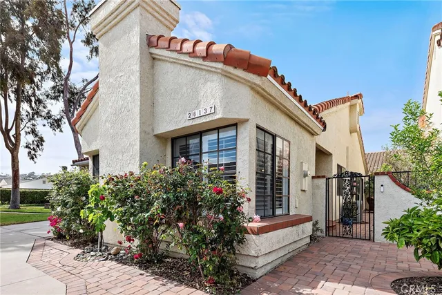 $4,500 | 26137 Via Monterey, San Juan Capistrano, CA 92675