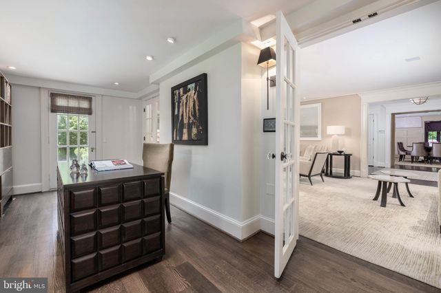 $3,550,000 | 1 Greentree Court, Bethesda, MD 20817