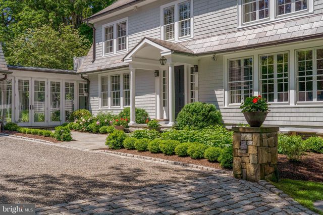 $3,550,000 | 1 Greentree Court, Bethesda, MD 20817