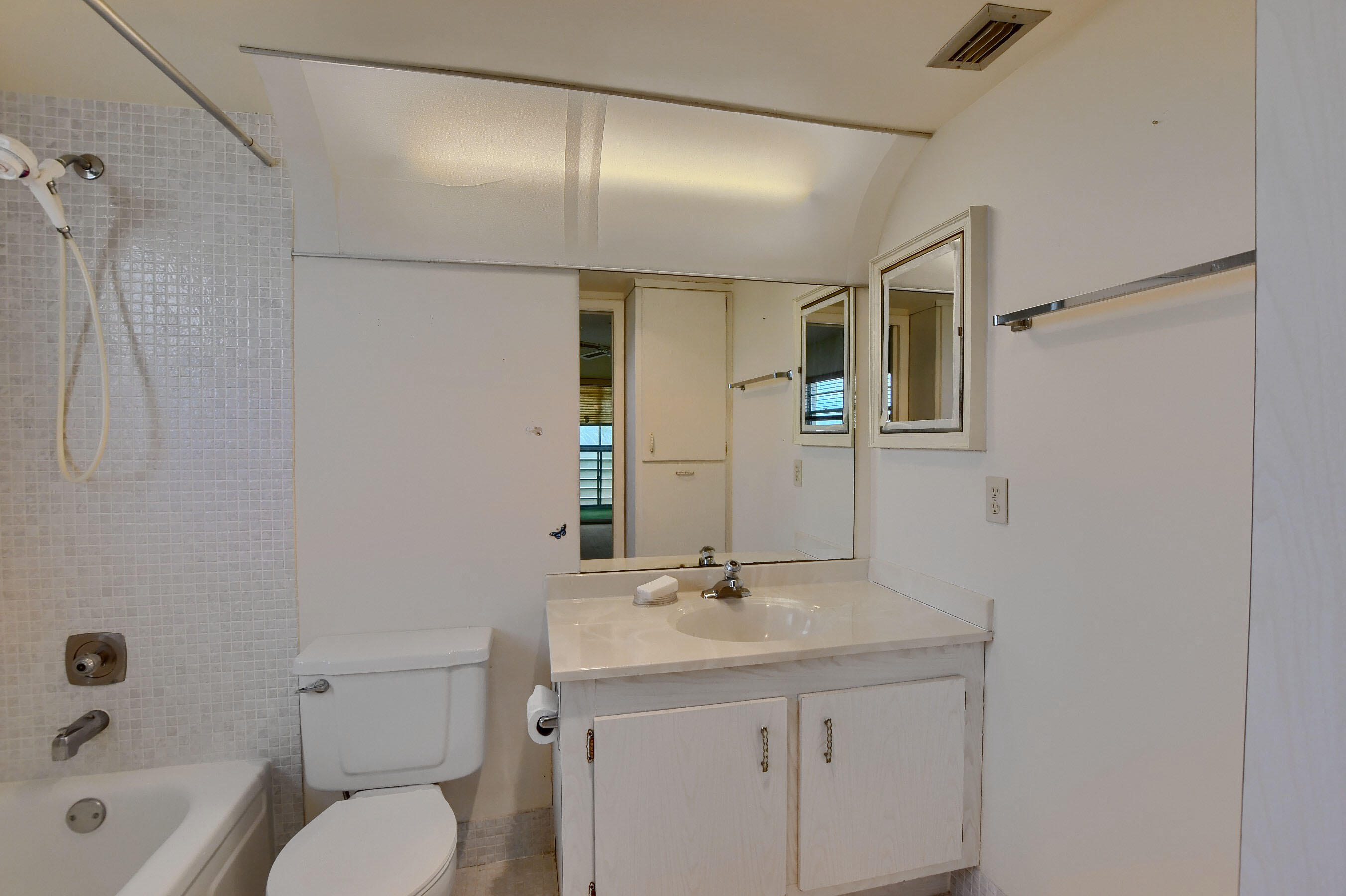 4001 Newcastle A Boca Raton, FL 33434 - Photo 20 of 54 Master Bathroom