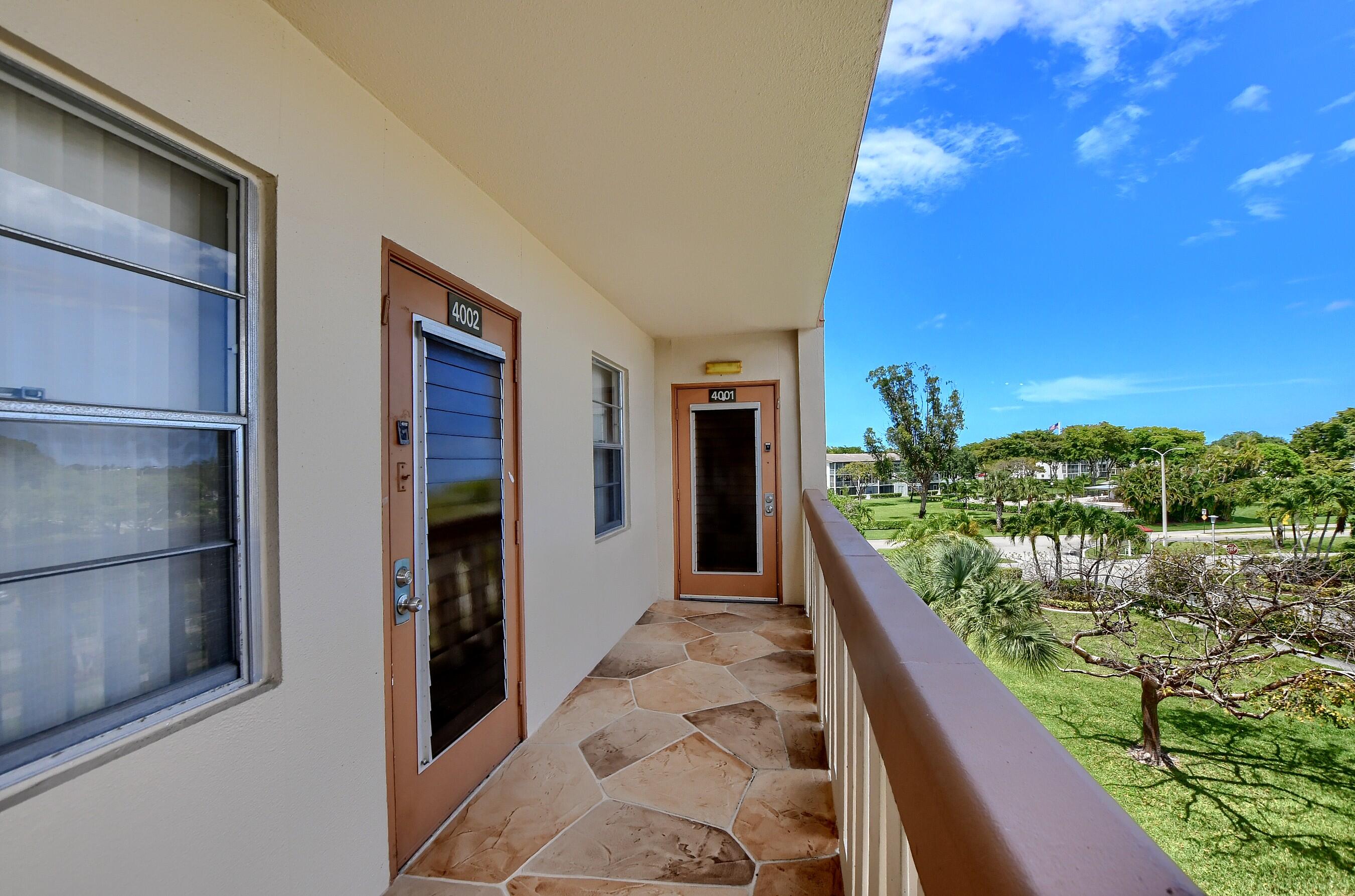 4001 Newcastle A Boca Raton, FL 33434 - Photo 3 of 54 Corner Apt