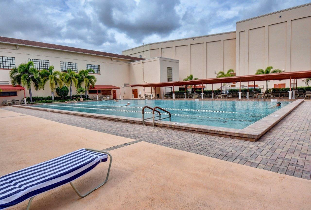 4001 Newcastle A Boca Raton, FL 33434 - Photo 49 of 54 Century Village (22)