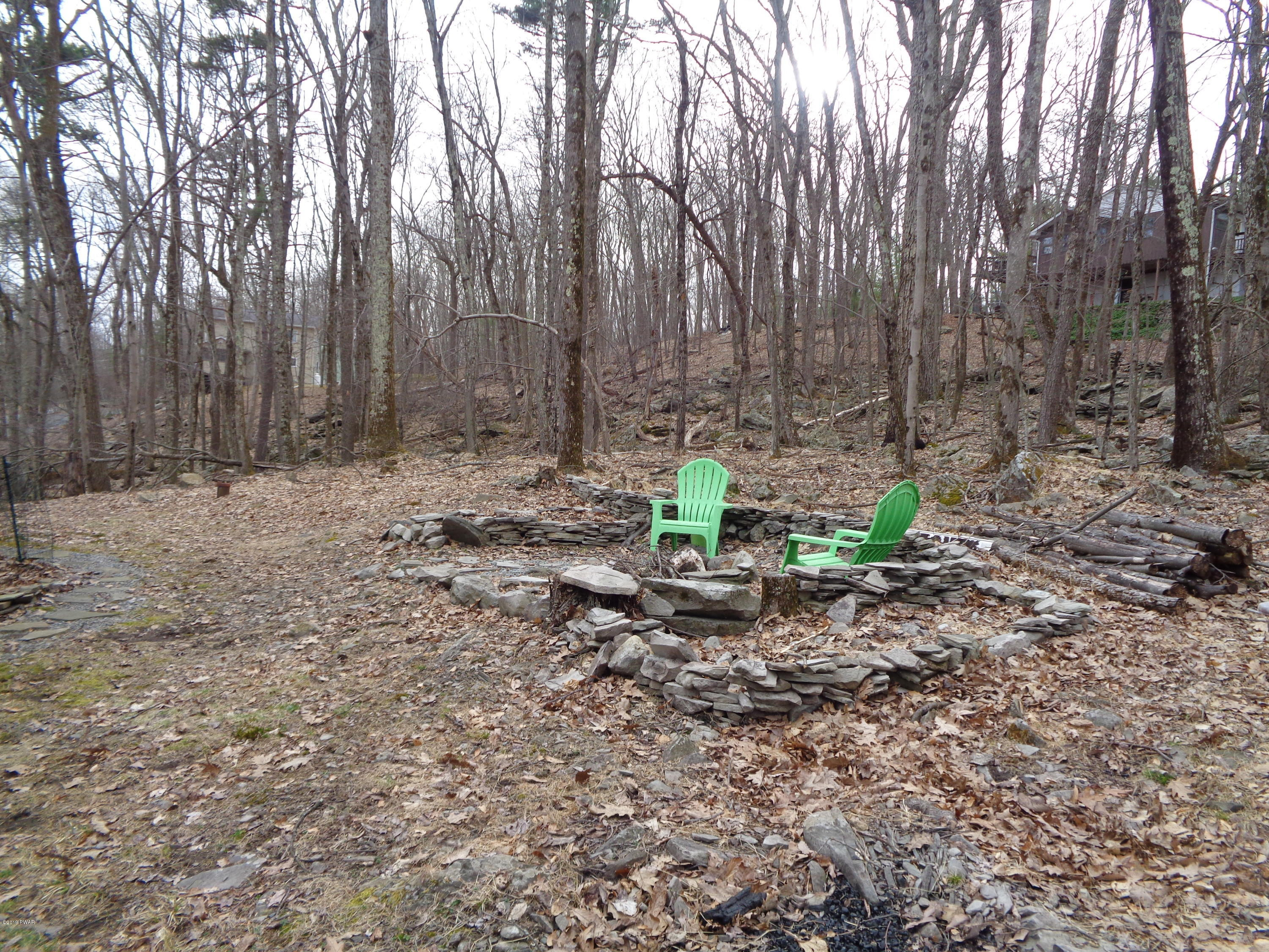 133 Peach Road Milford, PA 18337 - Photo 4 of 15 private back yard
