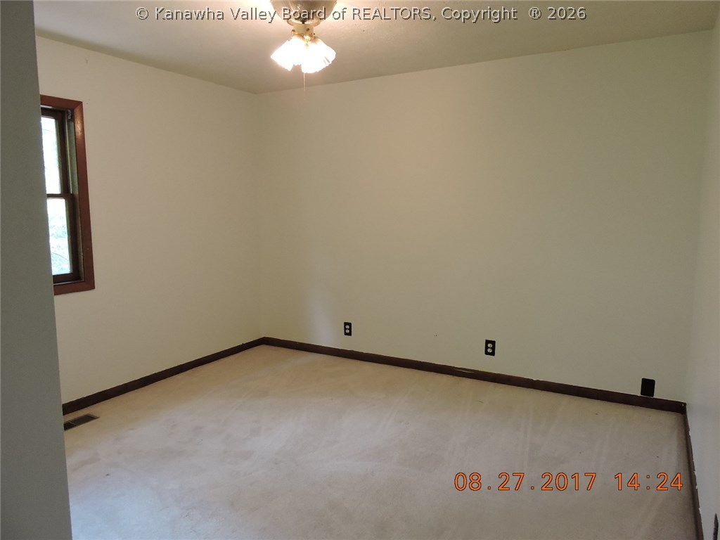116 Atlas Road South Charleston, WV 25309 - Photo 15 of 22 Gallery Image 15