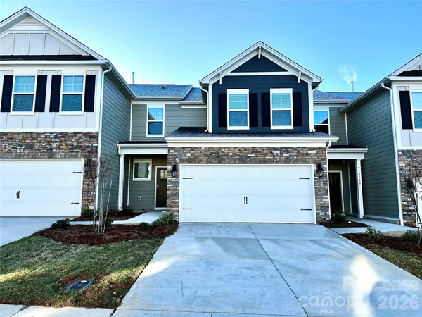 $2,195 | 4158 Steel Way, Sherrills Ford, NC 28673