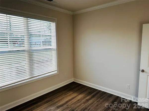 $2,195 | 4158 Steel Way, Sherrills Ford, NC 28673