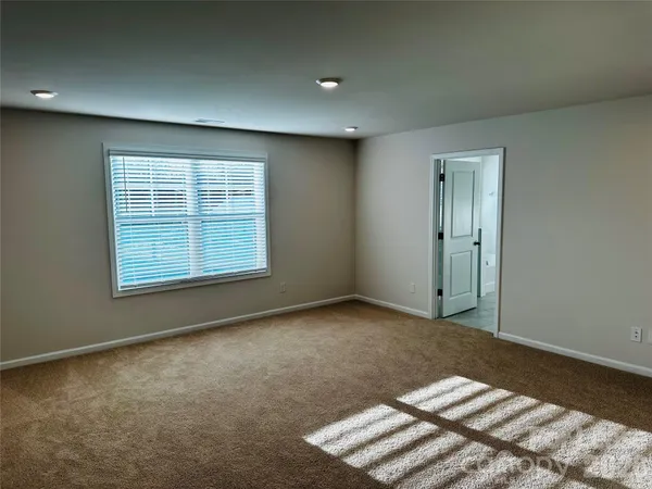 $2,195 | 4158 Steel Way, Sherrills Ford, NC 28673