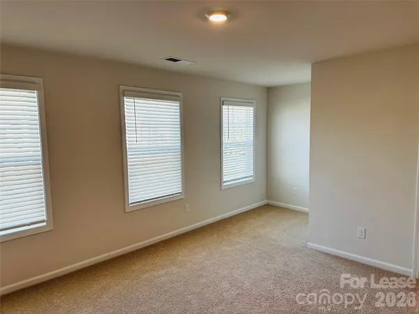 $2,195 | 4158 Steel Way, Sherrills Ford, NC 28673