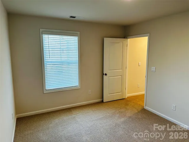 $2,295 | 4158 Steel Way, Sherrills Ford, NC 28673