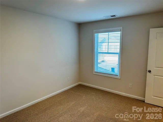 $2,295 | 4158 Steel Way, Sherrills Ford, NC 28673