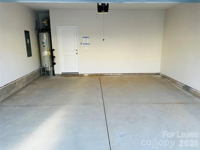 $2,295 | 4158 Steel Way, Sherrills Ford, NC 28673