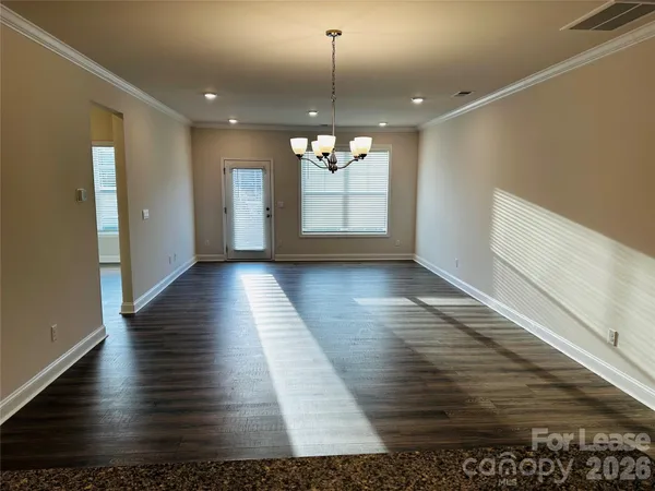 $2,195 | 4158 Steel Way, Sherrills Ford, NC 28673