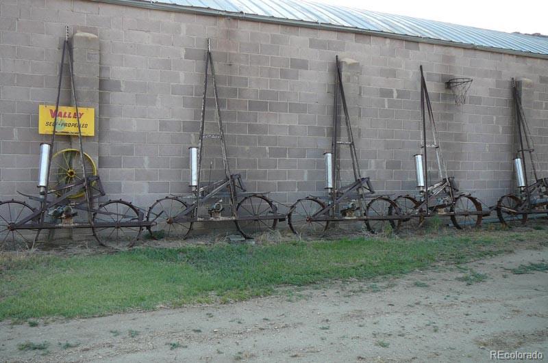 2024 Strasburg Road Strasburg, CO 80136 - Photo 15 of 18