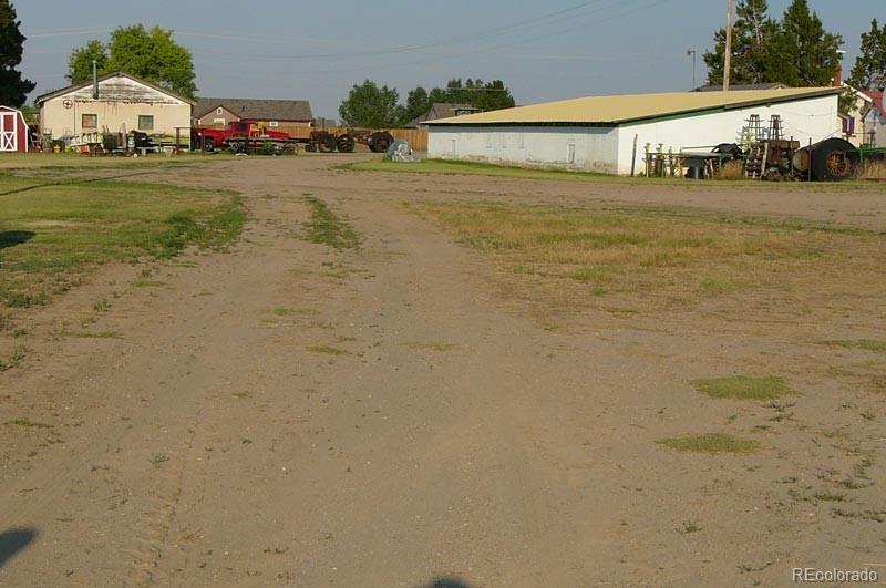 2024 Strasburg Road Strasburg, CO 80136 - Photo 18 of 18