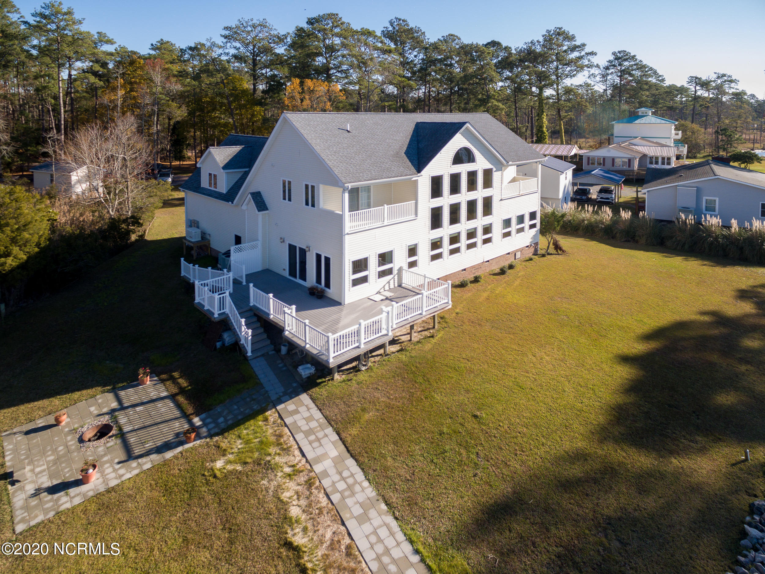 293 Chambers Point Road Belhaven, NC 27810 - Photo 4 of 87 293_Chambers_Point-34