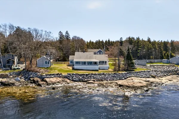 $1,600,000 | 113 Pemaquid Trail, New Harbor, ME 04554