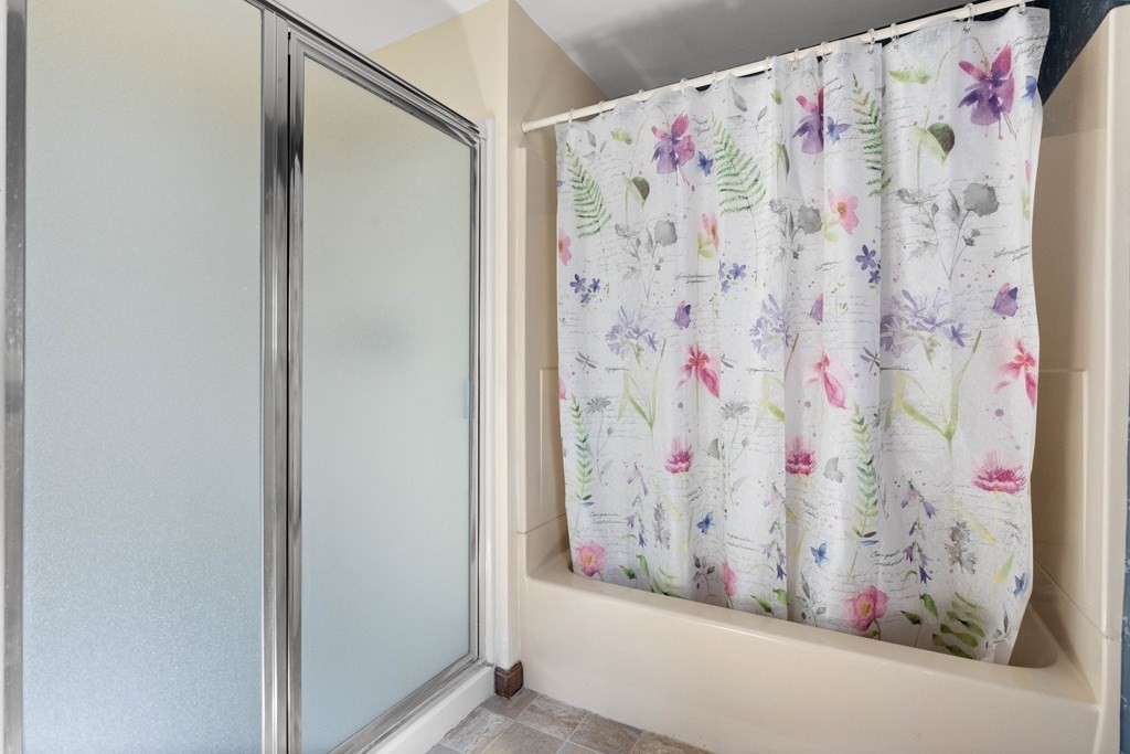 41 Searle Street Georgetown, MA 01833 - Photo 27 of 34