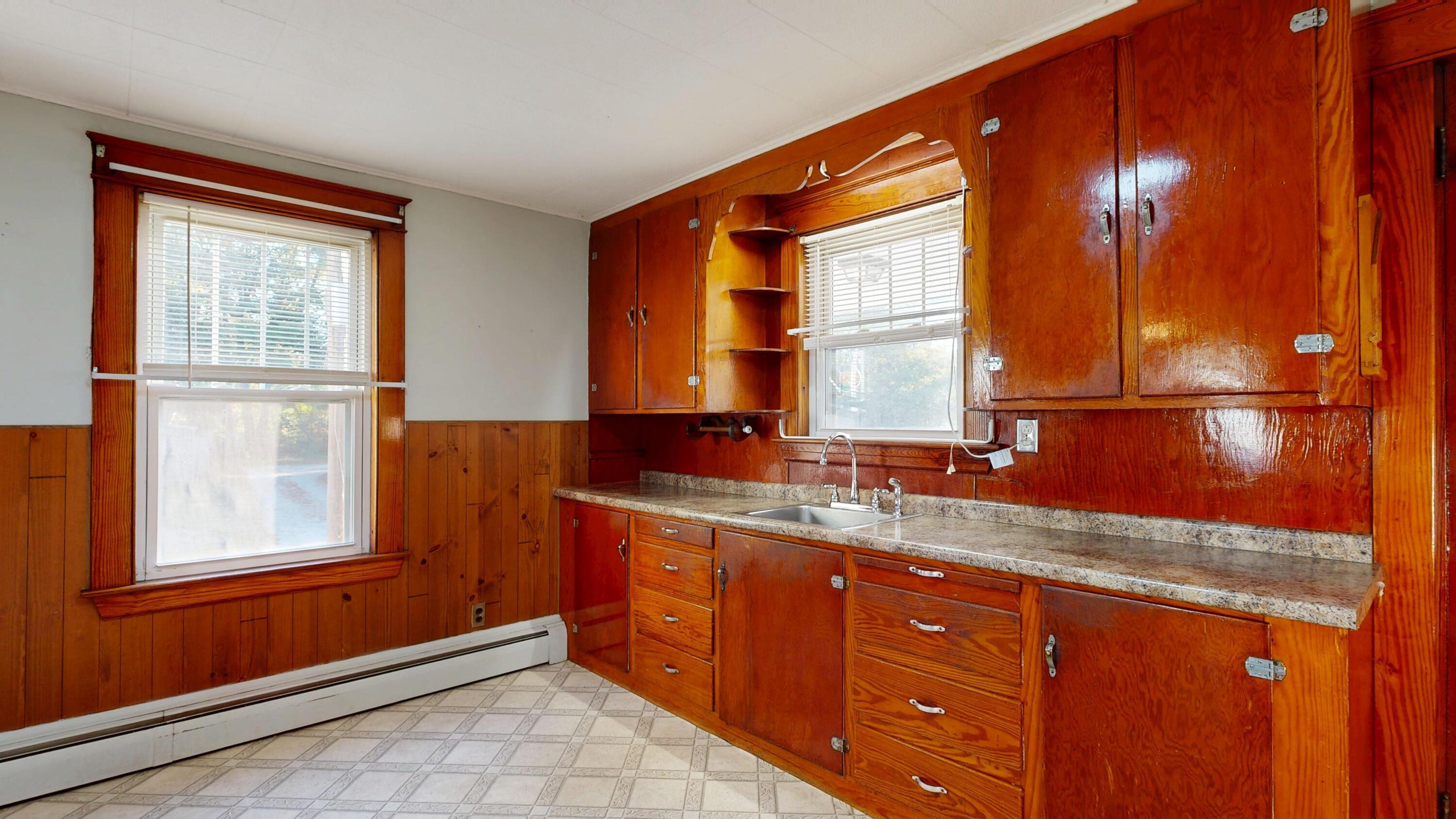 47 Goddard Road Lewiston, ME 04240 - Photo 6 of 40 kitchen