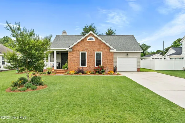 $327,000 | 2932 New Town Drive, Wilmington, NC 28405