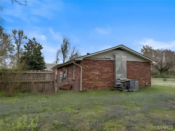 $60,000 | 1315 Highway 142, Poplar Bluff, MO 63901