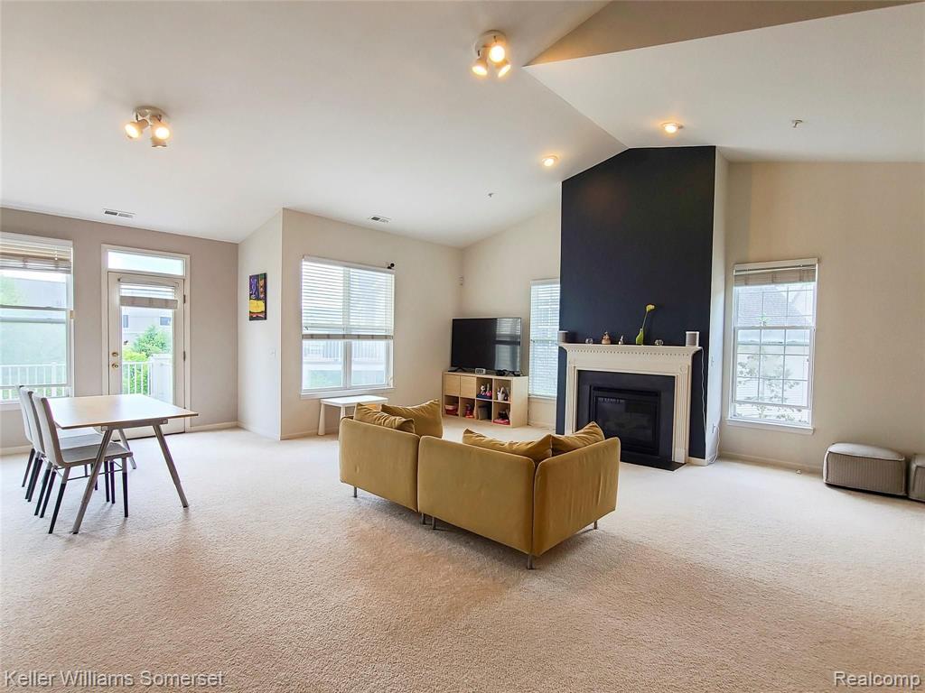 3160 Asher Road Ann Arbor, MI 48104 - Photo 6 of 35