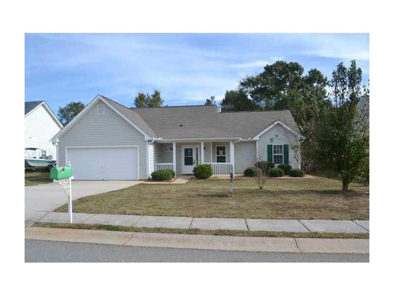 201 Calico Loop Grantville, GA 30220 - Photo 1 of 1 Exterior Front.