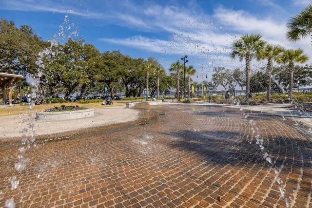 $1,695,000 | 301 Longshore Street, Unit 423, Charleston, SC 29492