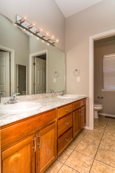 2139 Southwest 35th Street Redmond, OR 97756 - Photo 15 of 24 35th St SW 2139 Web (17 of 28)