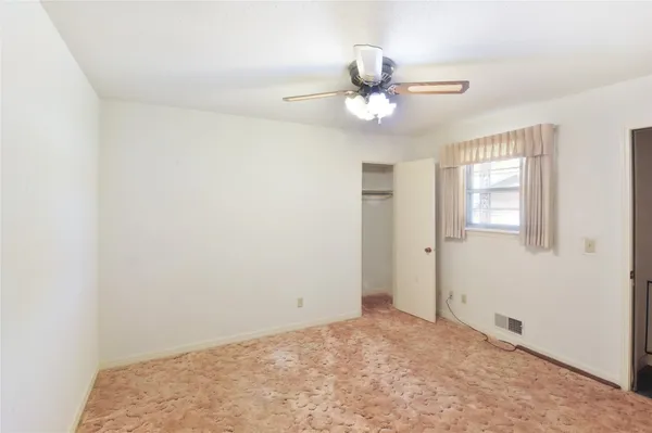 $249,000 | 801 Sherwood Lane, Bovina, TX 79009