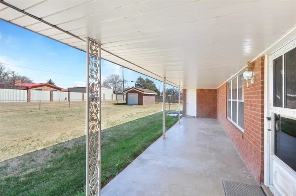 $249,000 | 801 Sherwood Lane, Bovina, TX 79009