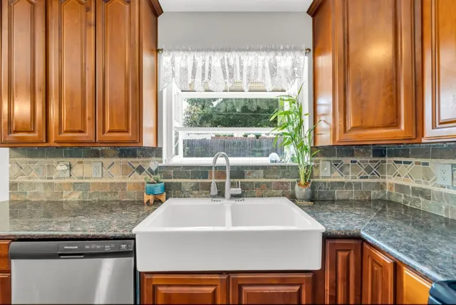 $539,000 | 9016 Kiefer Boulevard, Sacramento, CA 95826