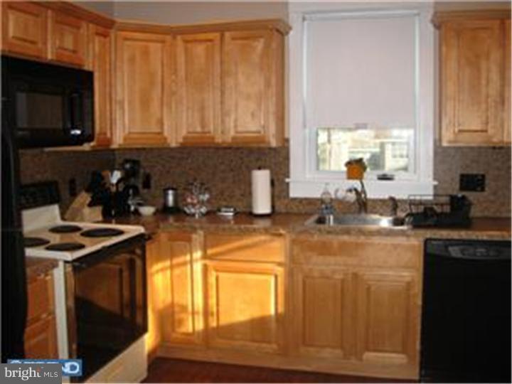 310 South Springfield Road Clifton Heights, PA 19018 - Photo 6 of 15 Kitchen