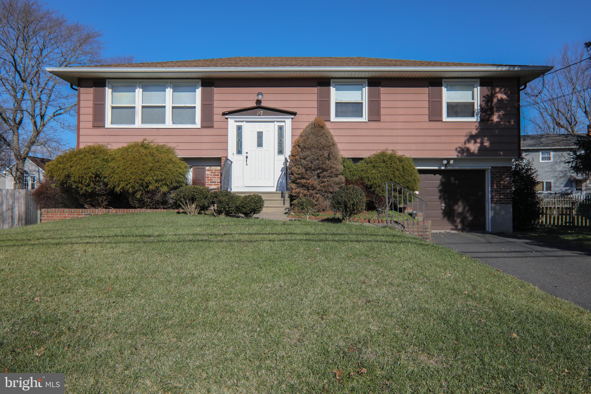 27 Regent Road Cherry Hill, NJ 08003 - Photo 1 of 36 Gallery Image 1