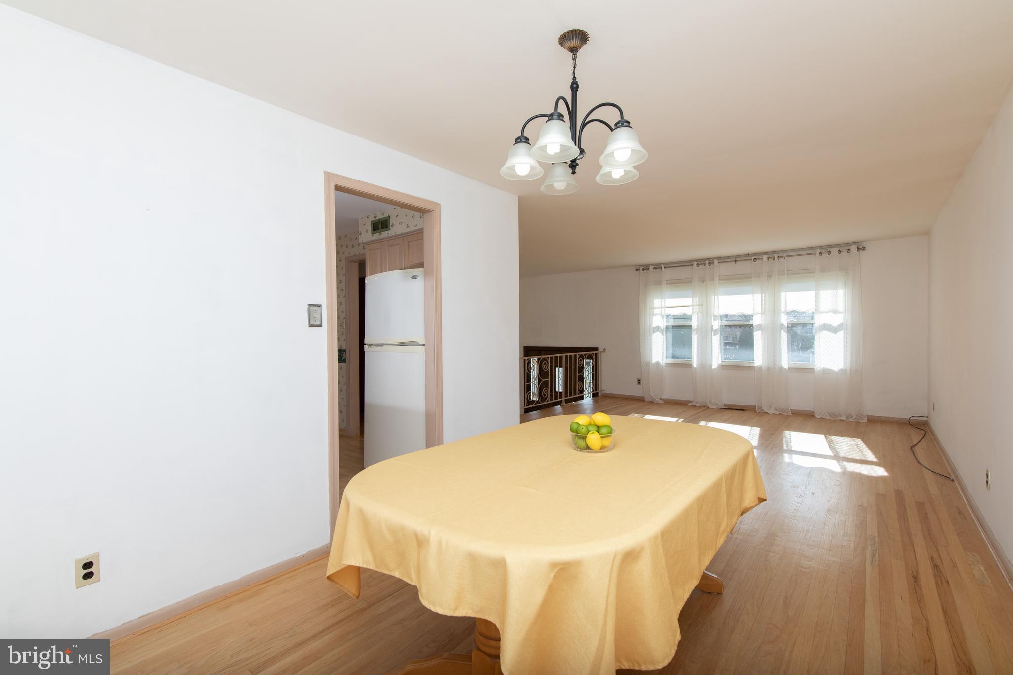 27 Regent Road Cherry Hill, NJ 08003 - Photo 7 of 36 Gallery Image 7