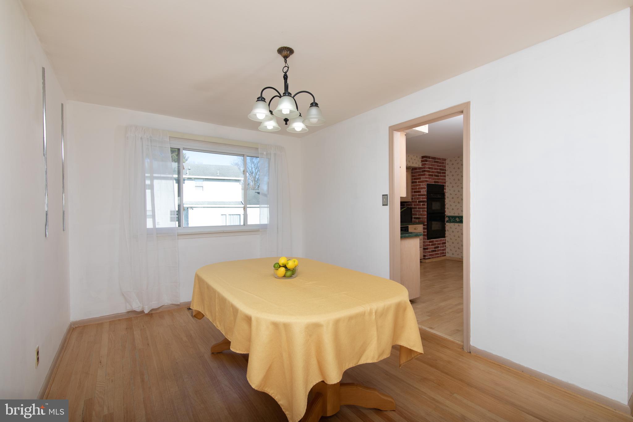 27 Regent Road Cherry Hill, NJ 08003 - Photo 8 of 36 Gallery Image 8